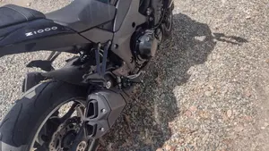 Kawasaki Z 1000 (2010 - 13)  (6)