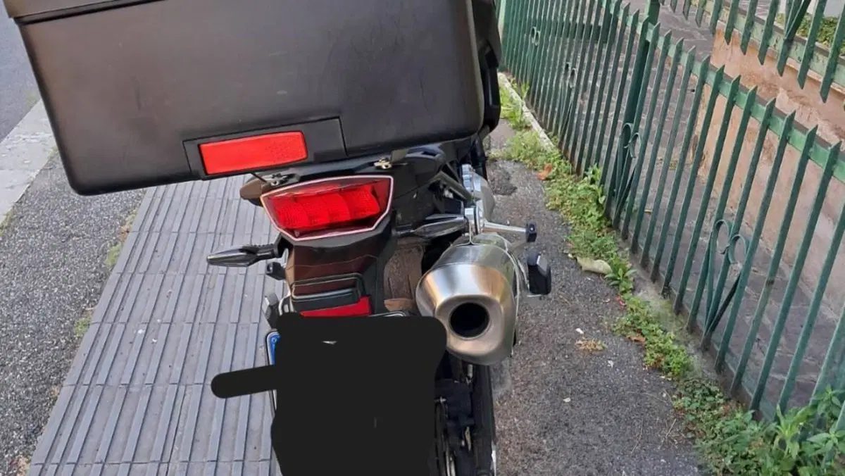 Bmw F 750 GS (2021 - 24)  (4)