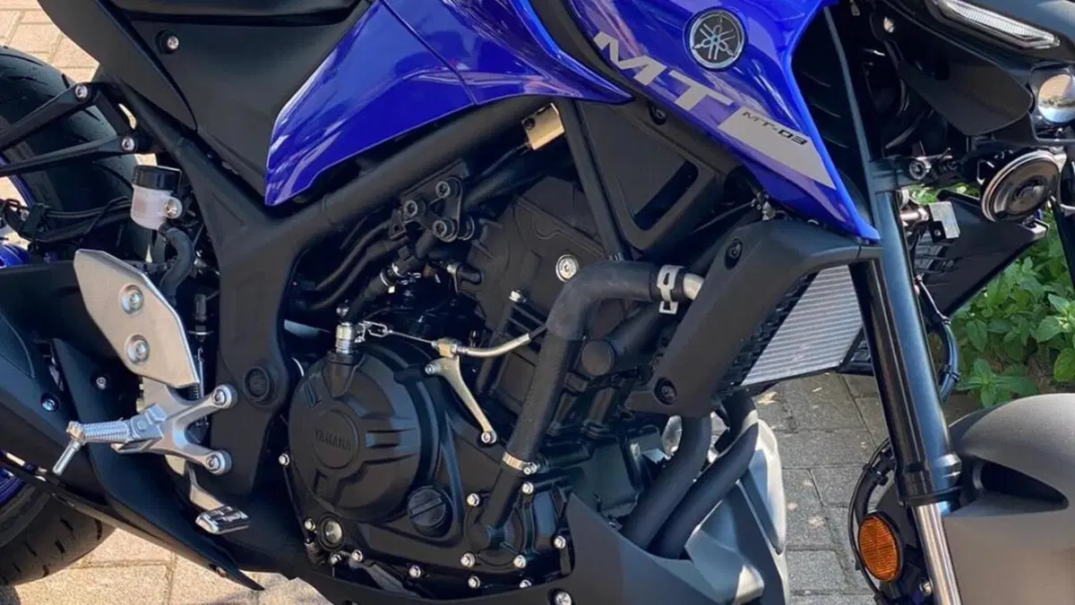 Yamaha MT-03 (2020)  (2)