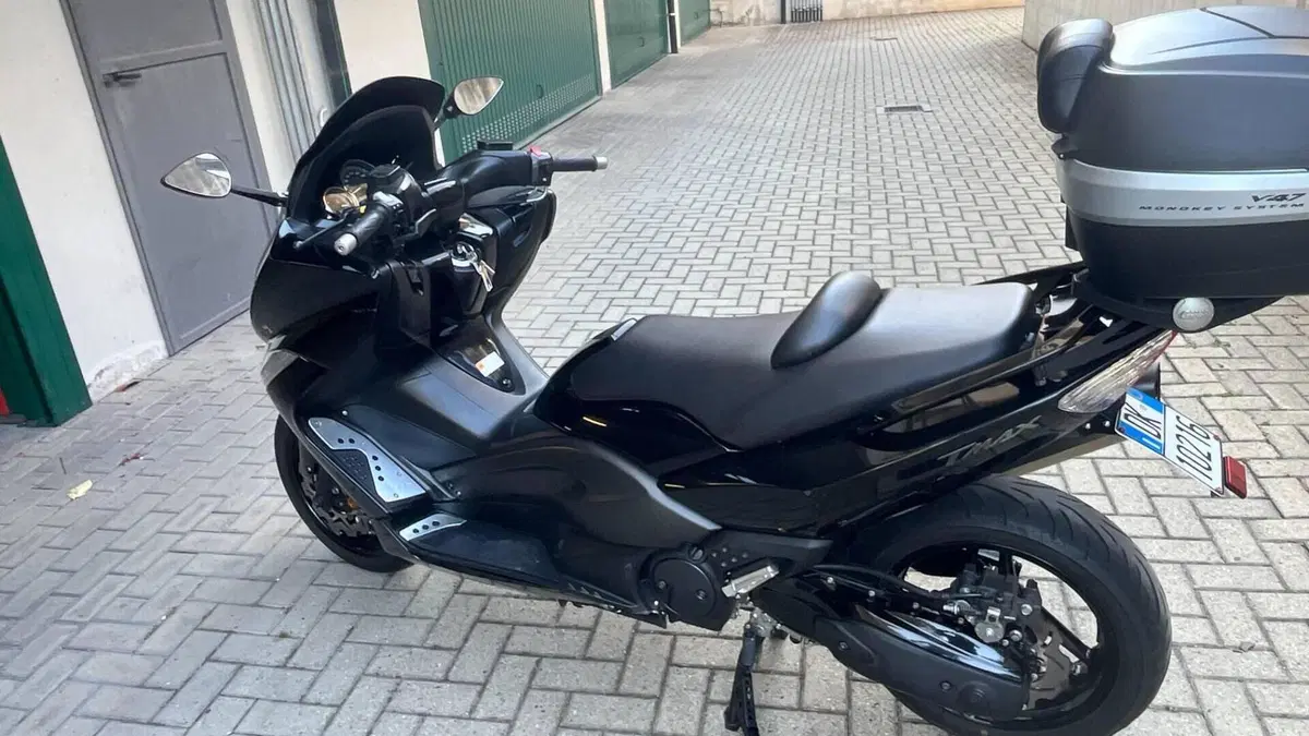 Yamaha T-Max 500 (2008 - 12)  (5)