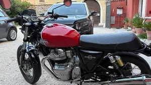 Royal Enfield Interceptor 650 (2019 - 20)  (4)