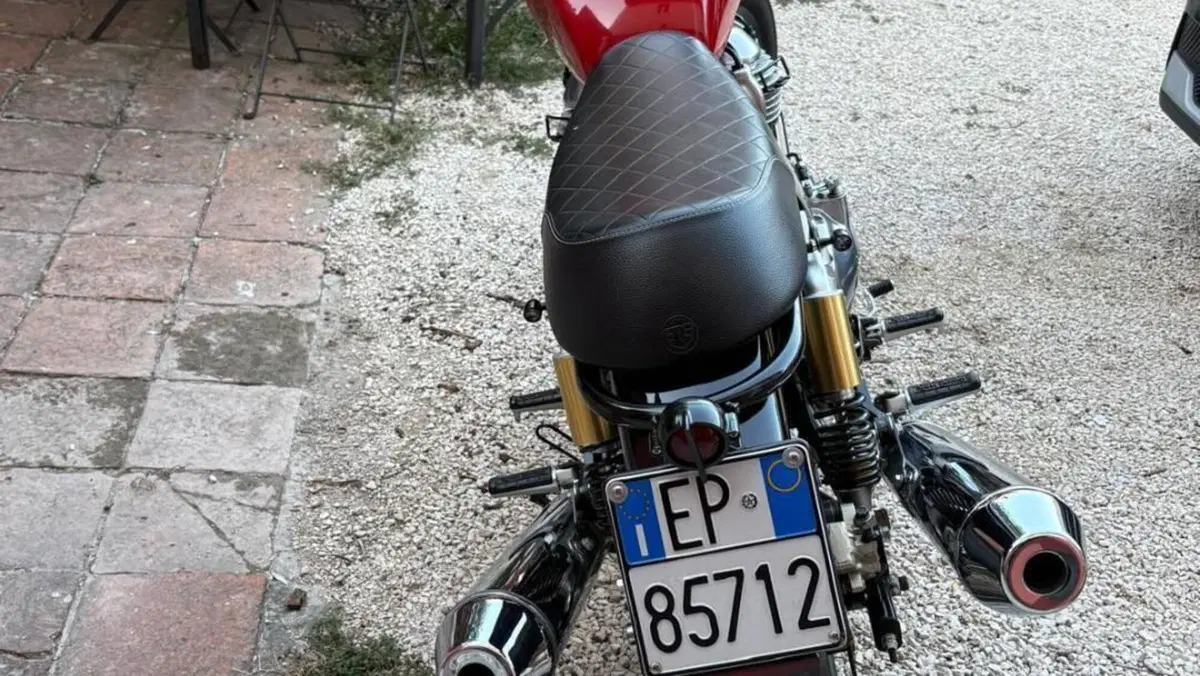 Royal Enfield Interceptor 650 (2019 - 20)  (5)