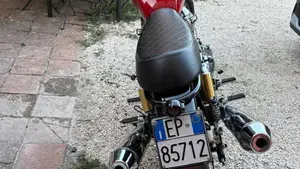 Royal Enfield Interceptor 650 (2019 - 20)  (5)