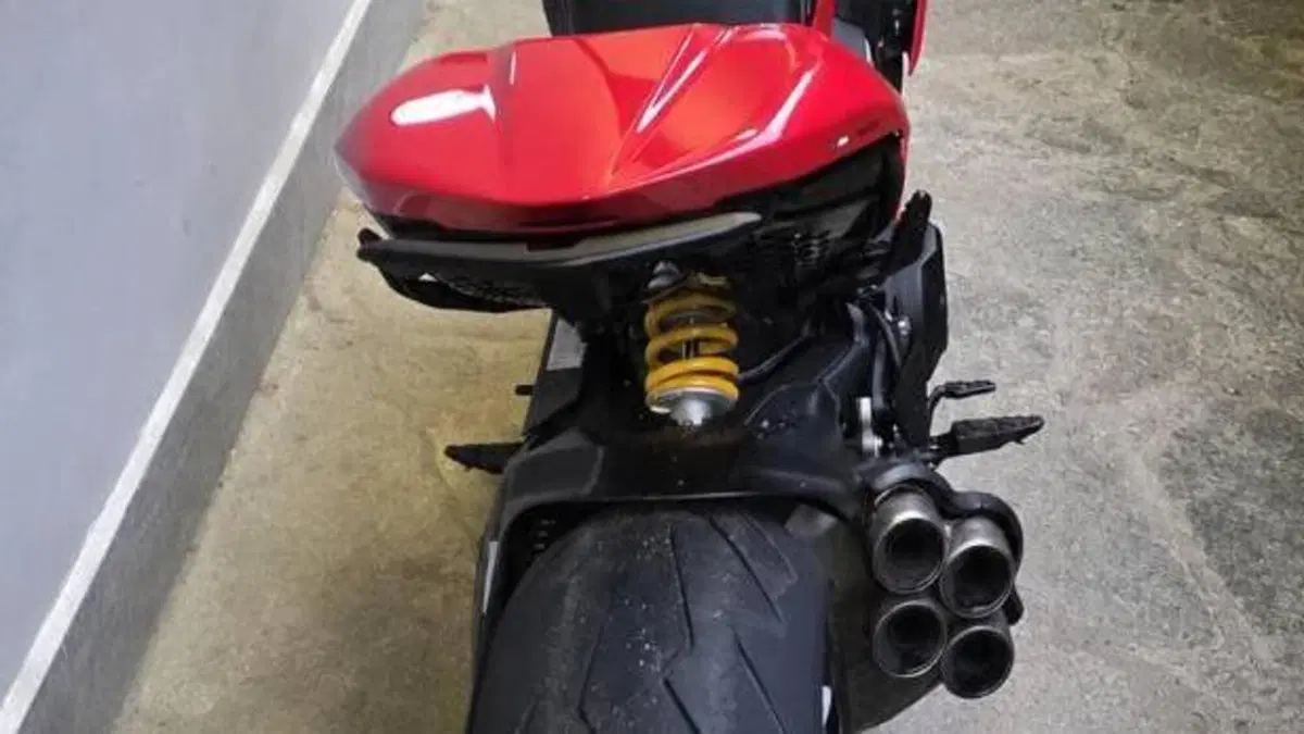 Ducati Diavel V4 (2023 - 26)  (5)