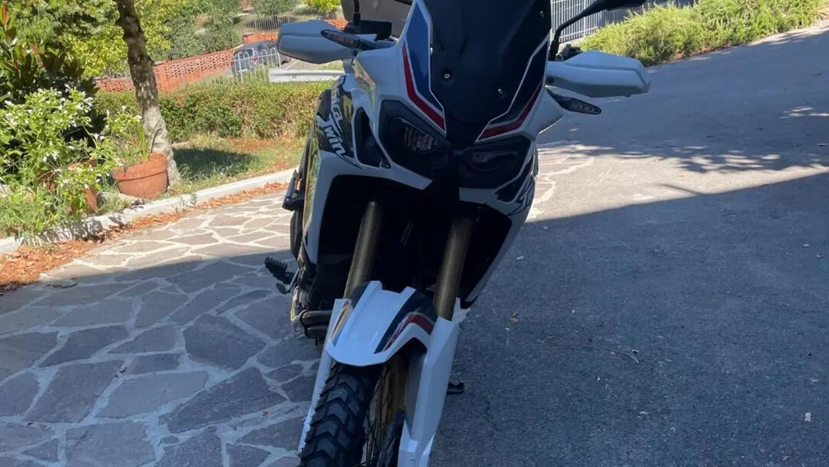 Honda Africa Twin CRF 1000L (2018 - 19)  (4)