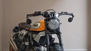 Ducati Scrambler 800 Classic (2015 - 16)  (2)