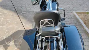 Harley-Davidson 107 Street Glide (2017 - 19) - FLHX  (9)