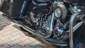 Harley-Davidson 107 Street Glide (2017 - 19) - FLHX  (11)