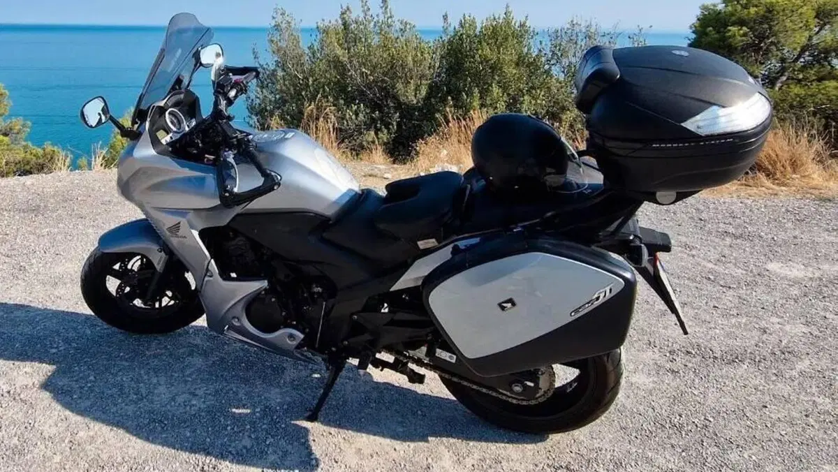 Honda CBF 1000 ST (2010 - 13) 