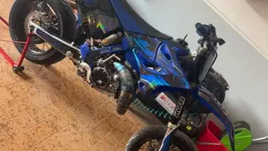 Yamaha YZ 125 (2021)  (3)