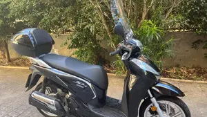 Honda SH 300 i ABS (2016 - 20)  (4)