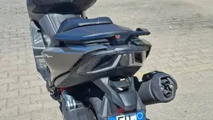Kymco AK 550 Premium (2023 - 25)  (4)