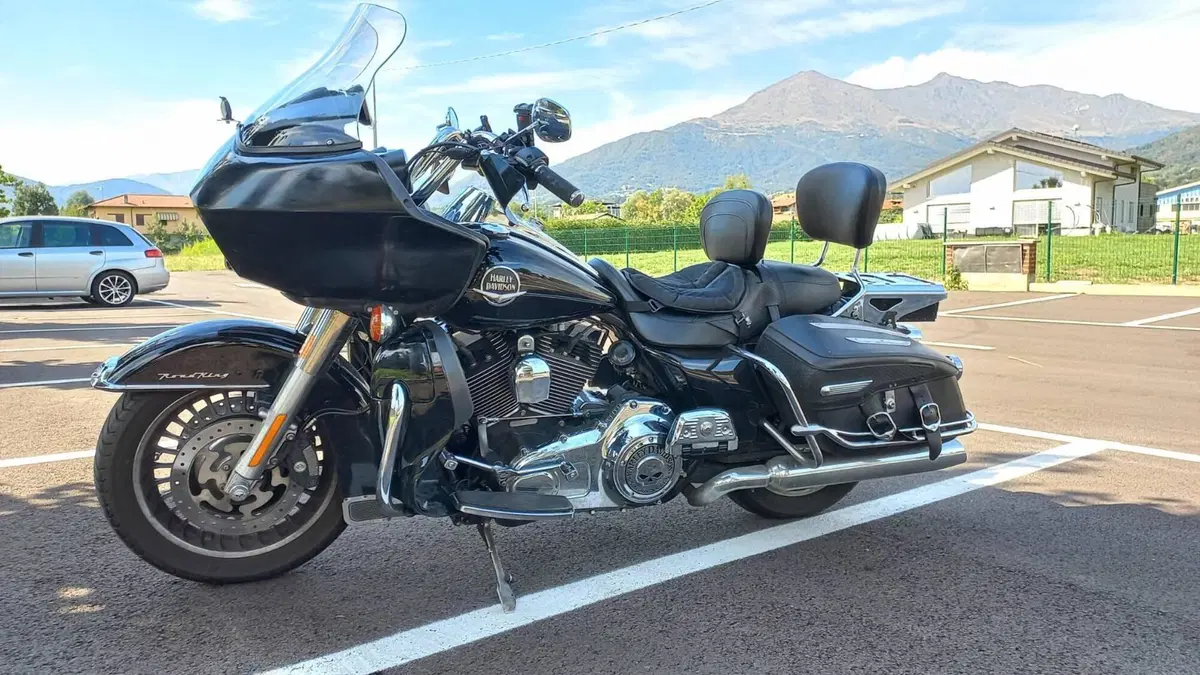 Harley-Davidson 1584 Road King Classic (2007 - 10) - FLHRC 