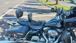 Harley-Davidson 1584 Road King Classic (2007 - 10) - FLHRC  (7)