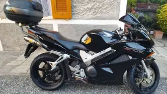Honda VFR 800 ABS (2002 - 06) usata