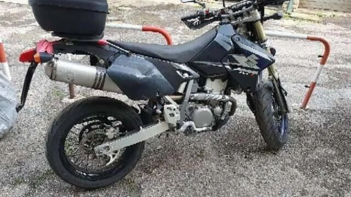 Suzuki DR-Z 400 SM (2005 - 06) 