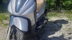Piaggio Beverly Cruiser 500  (4)