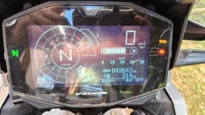 Suzuki V-Strom 1050XT (2020 - 23)  (12)