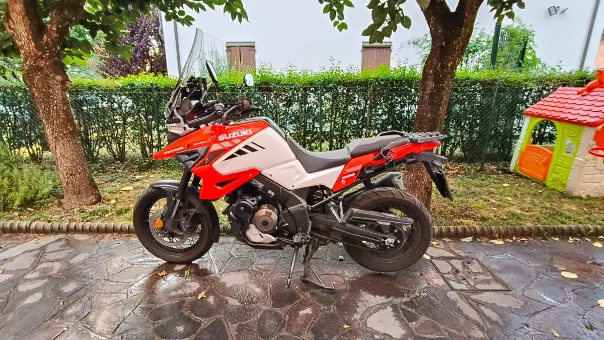 Suzuki V-Strom 1050XT (2020 - 23)  (14)