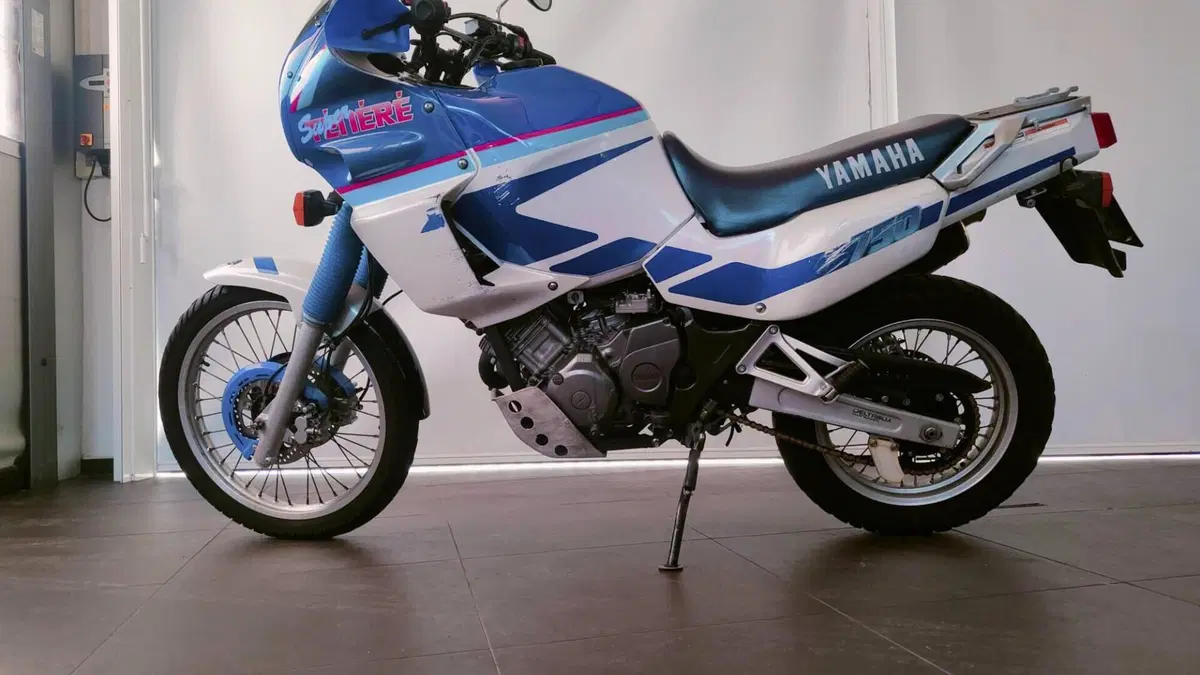 Yamaha   (2)