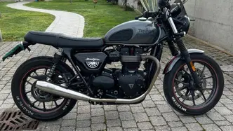 Triumph Street Twin 900 (2016) usata