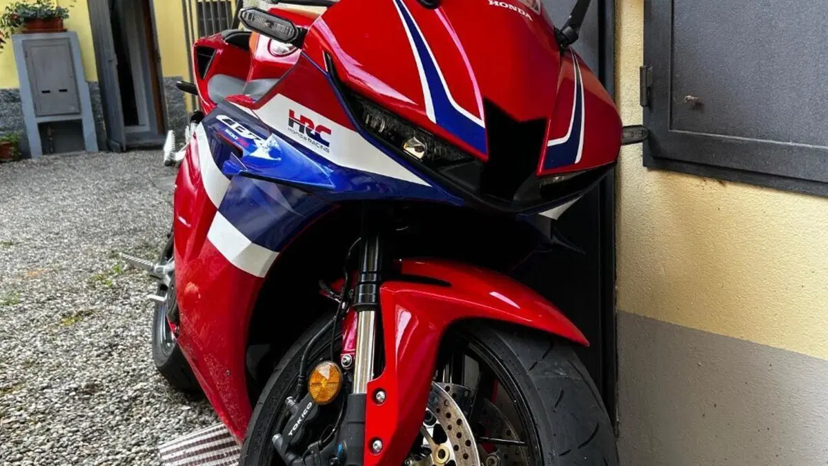 Honda CBR 600 RR (2024 - 26)  (3)
