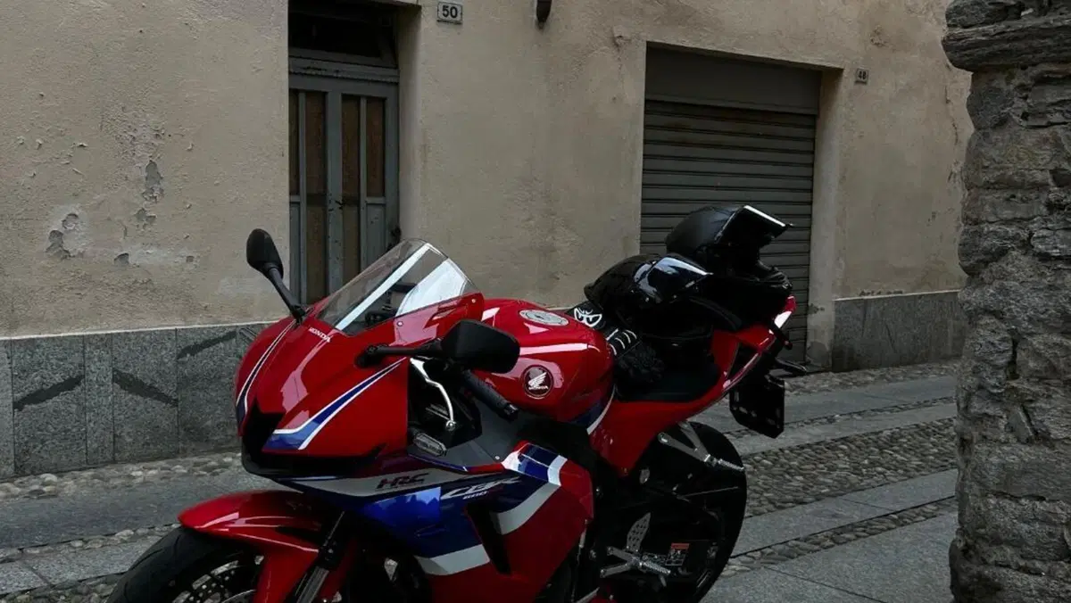 Honda CBR 600 RR (2024 - 26)  (5)