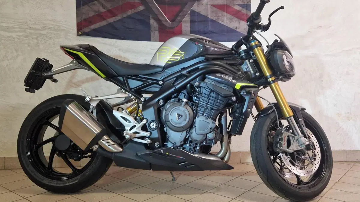Triumph Speed Triple 1200 RS (2025 - 26)  (2)