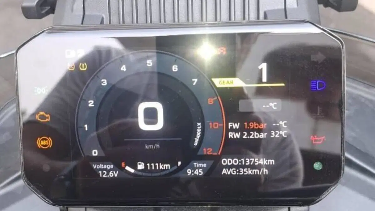 CFMOTO 700MT Adventure (2025 - 26)  (3)