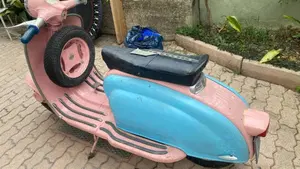 Lambretta   (2)