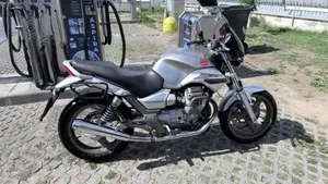 Moto Guzzi Breva V 750 i.e.  (2)
