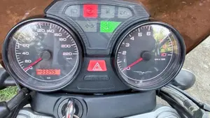 Moto Guzzi Breva V 750 i.e.  (5)
