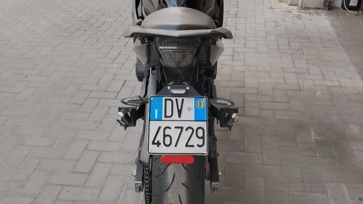 Yamaha XJ6 Diversion F (2010 - 16) 
