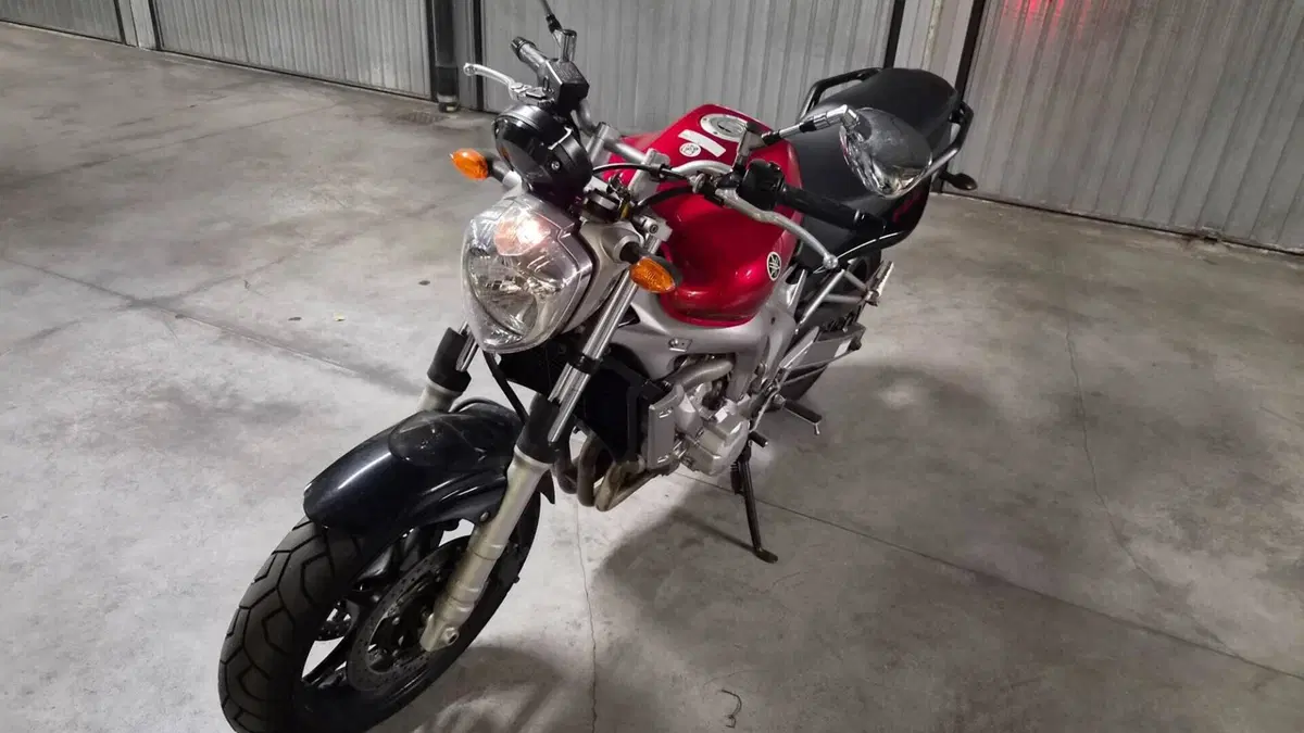 Yamaha FZ6 (2004 - 07)  (9)