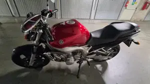 Yamaha FZ6 (2004 - 07)  (17)