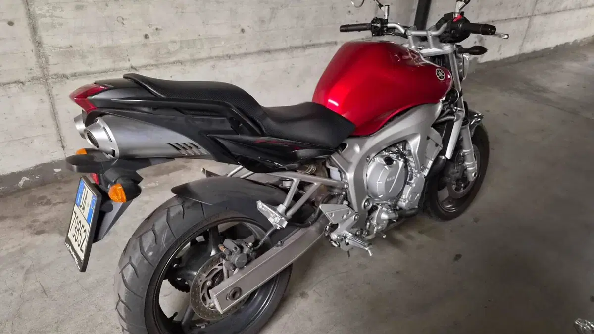 Yamaha FZ6 (2004 - 07)  (18)