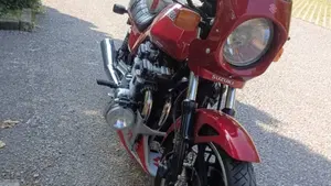 Suzuki   (5)