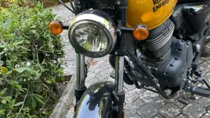 Royal Enfield Meteor 350 (2021 - 26)  (3)