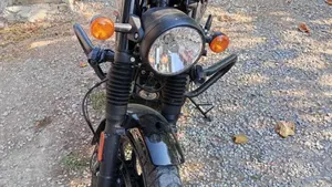 Royal Enfield HNTR 350 (2022 - 26)  (4)