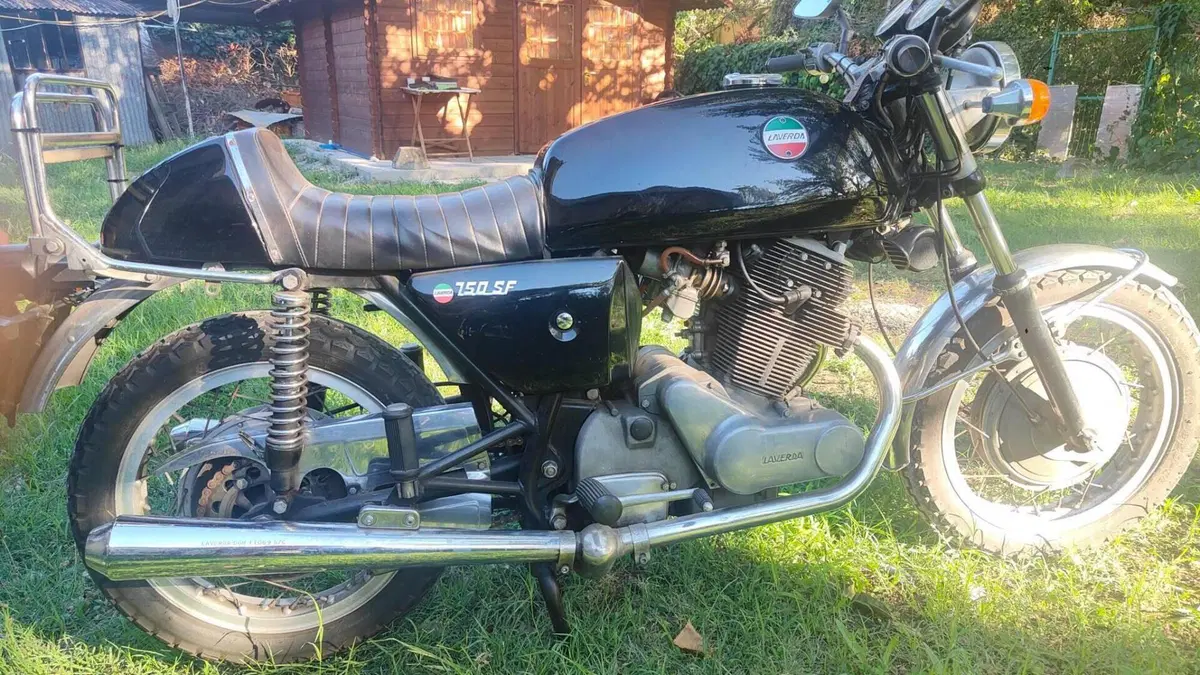 Laverda   (3)