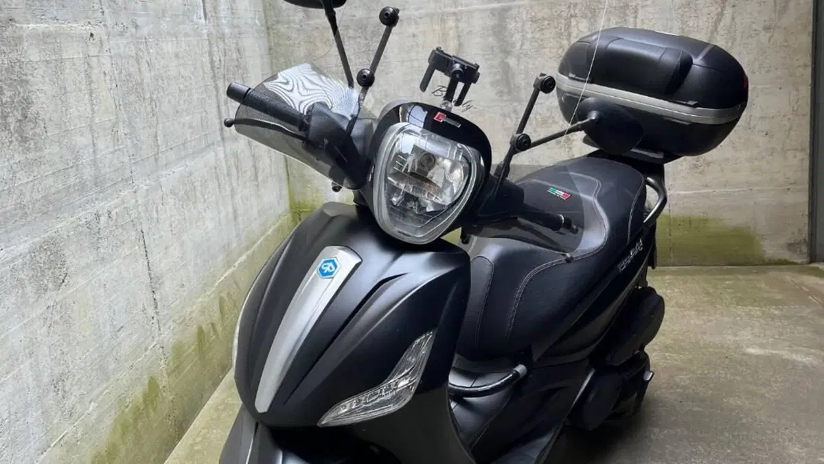 Piaggio Beverly 350 SportTouring ie ABS (2011 - 17)  (3)
