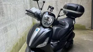Piaggio Beverly 350 SportTouring ie ABS (2011 - 17)  (3)