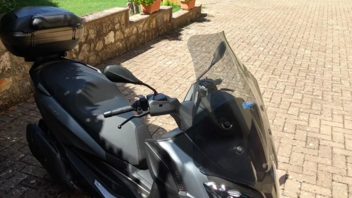 Piaggio MP3 530 Hpe Exclusive (2025 - 26)  (9)