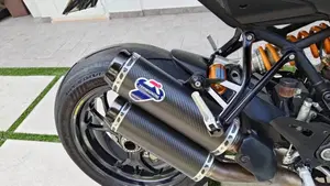 Ducati Monster 1200 R (2016 - 19)  (3)