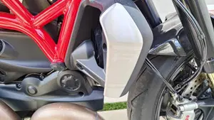 Ducati Monster 1200 R (2016 - 19)  (10)