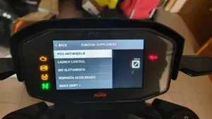 KTM 790 Duke L (2019 - 20)  (12)
