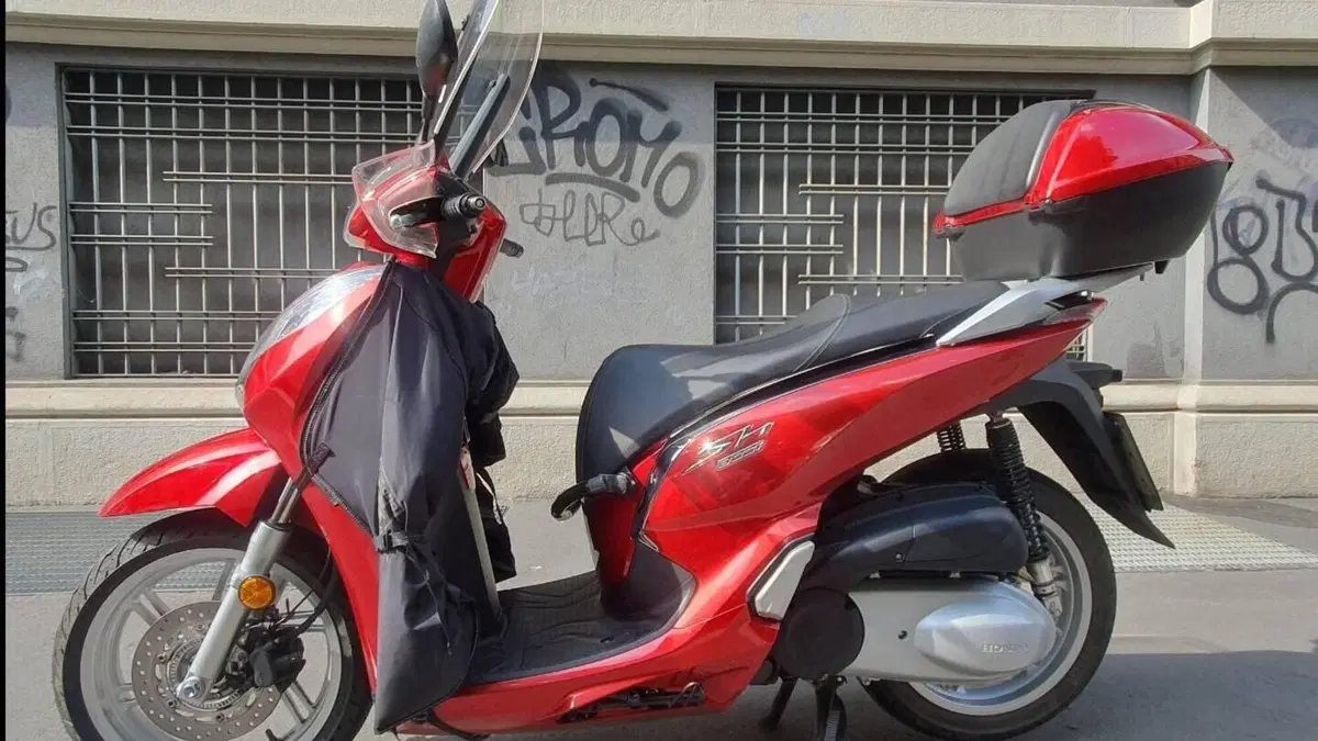 Honda SH 300 i ABS (2016 - 20) 
