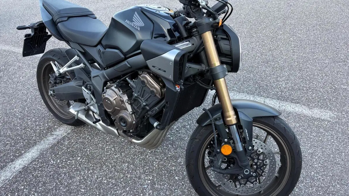 Honda CB 650 R (2024 - 25)  (5)