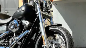 Harley-Davidson 1584 Street Bob (2008 - 15) - FXDB  (2)