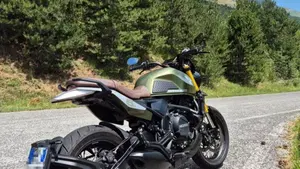 Moto Morini SEIEMMEZZO SCR (2022 - 26) 